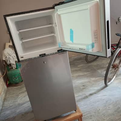 Dawlance Refrigerator