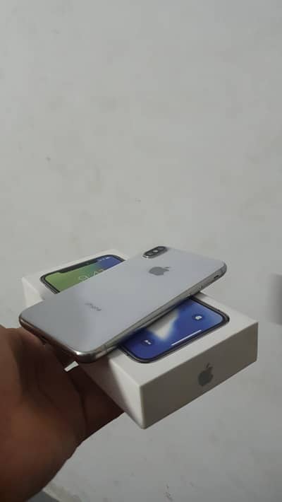 IPhone x 64GB PTA Official Approved Silver Clr