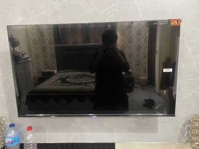 43 inch LED smart almost new