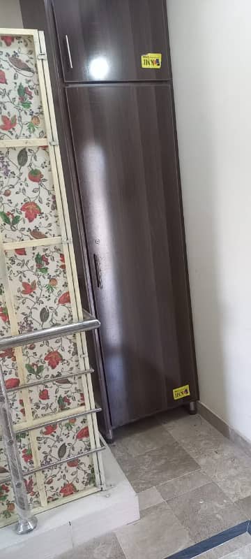 5 marla 2nd floor for rent