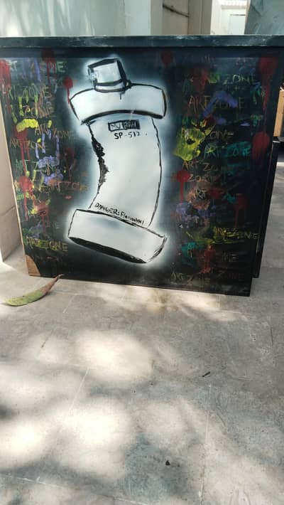 Heavy duty tables for computer work, urgent sale