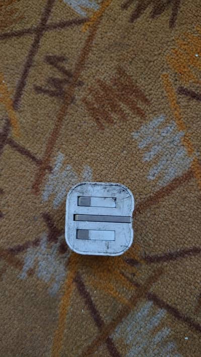 iphone original charger(branded)