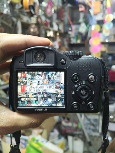 Fujifilm 7.1 Megapixels Digital Camera