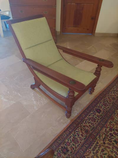 Planter / Platform chair