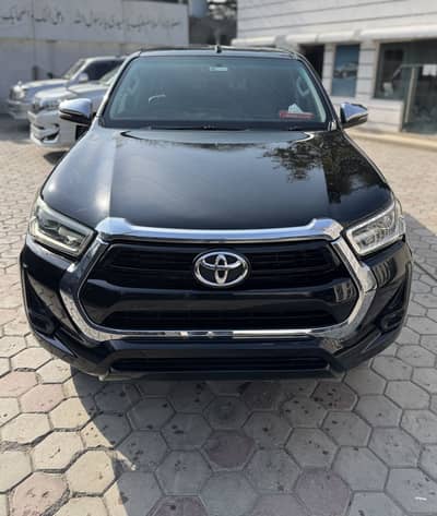 toyota hilux revo v model 2022