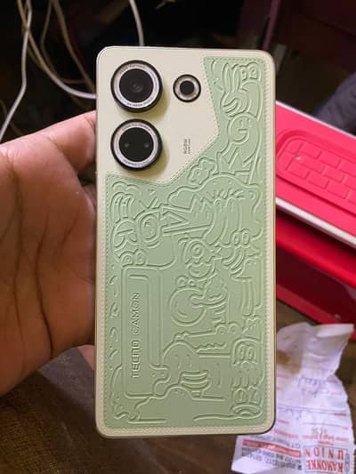 Tecno Camon 20