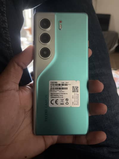 Techno camon 40 pro full box