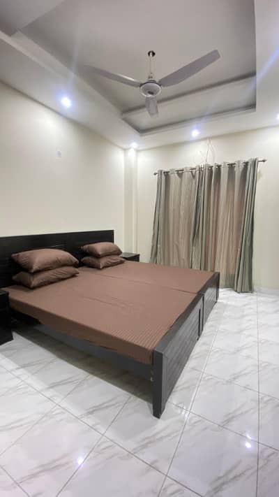 Girls hostal separate 2 bed furnished apartment available for rent in Lda avenue 1 lahore