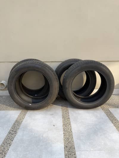 Yokohama BluEarth 215/55/R17 Tyres