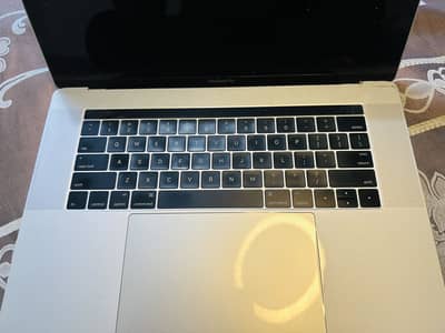 MacBook pro 2017