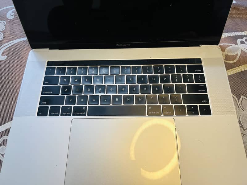 MacBook pro 2016 0