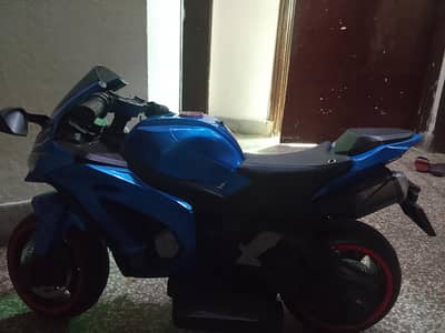 kids bike for sell with box and charger.