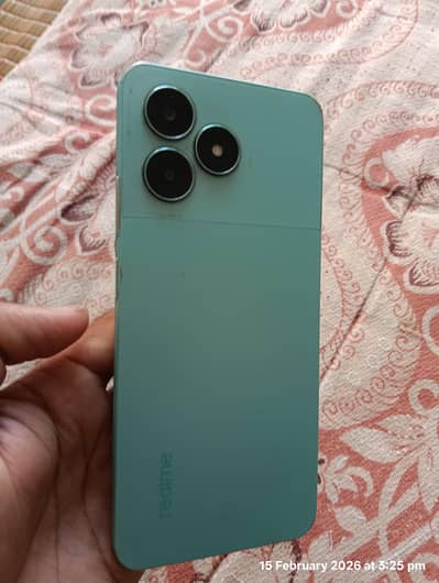 Realme c51