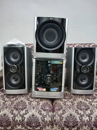 LG Mini home theatre mdt352