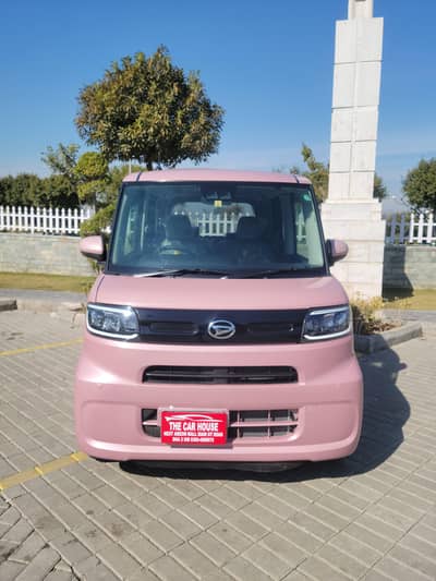 Daihatsu tanto 2022 / 2025