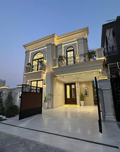 5 MARLA OUTCLASS LUXURY BUNGALOW AVAILABLE FOR RENT IN DHA PHASE 9 TOWN