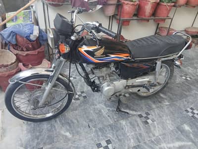 Honda 125 Orignal Condition.