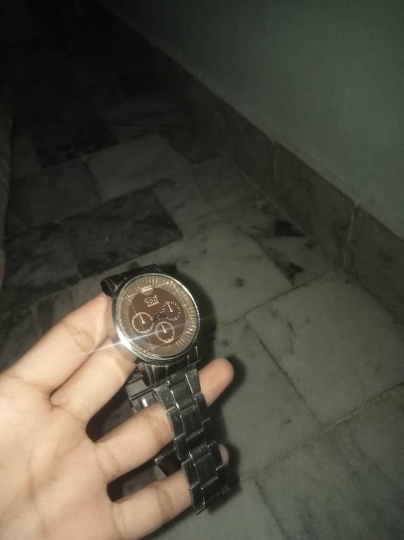 simple watch 0