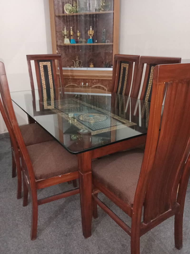 6 seats dining table 0