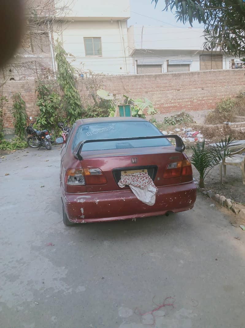 Civic 2000 exi 10