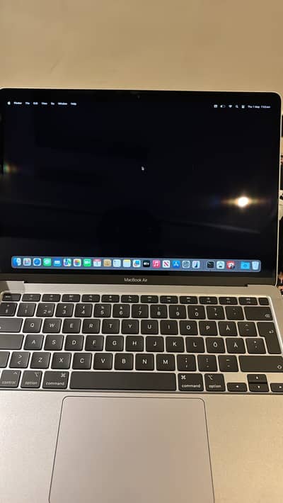 Macbook air m1 13” (2020)