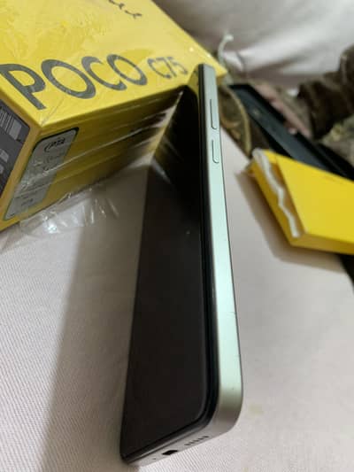 POCO C75 GOLD