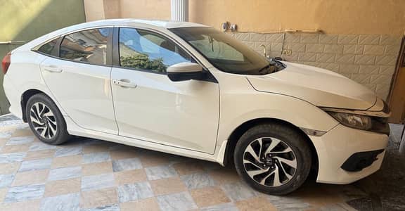 Honda Civic  2018 Model White