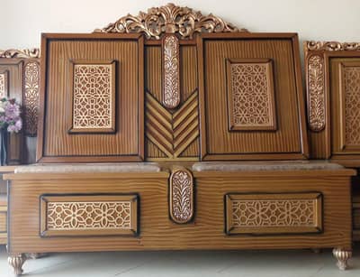 Bed , Dressing , Side Tables and puffy freee