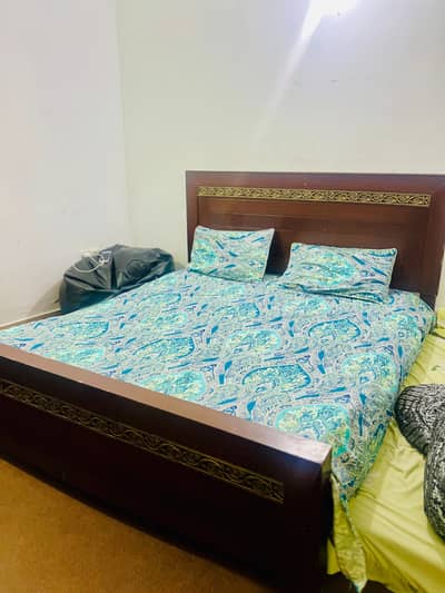 Double bed/  bedroom bed/ king bed / bed without side tables
