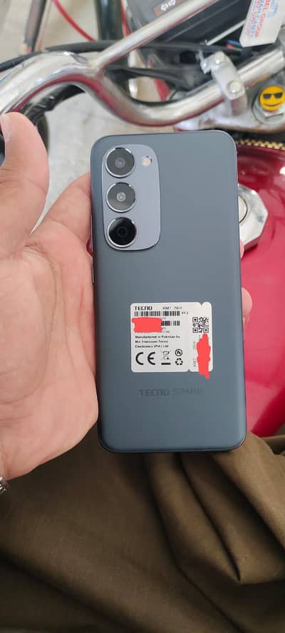 Tecno spark 40 pro plus 256/8
