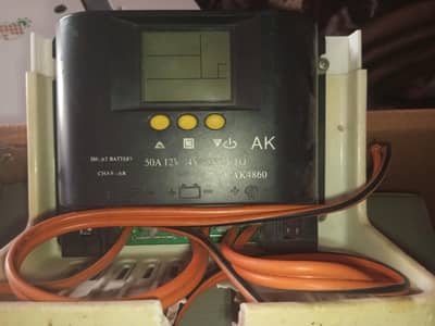 Solar charge control 60 amp pmw