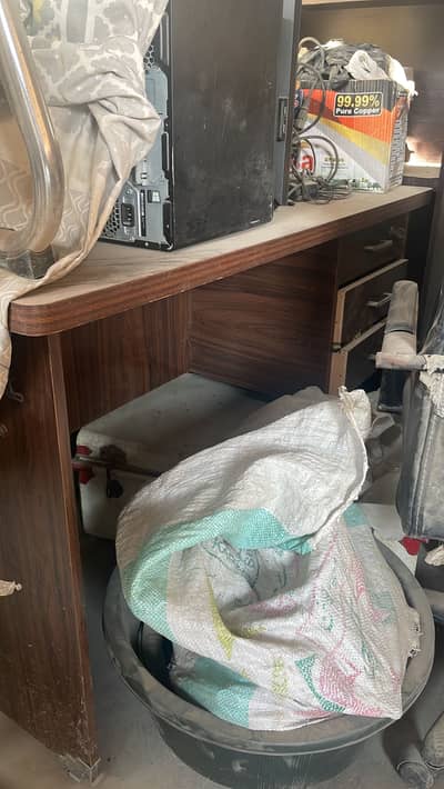 All office furniture available for sale