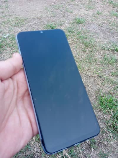 vivo phone in good condition, 5gb ram and. 64gb storage