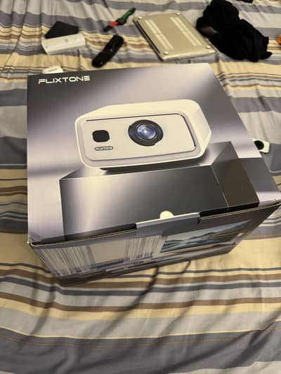 Flixtone d10s projector (smart android 15)