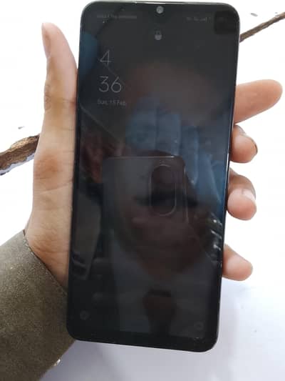 oppo F17 mobile  ka bus panel change ha