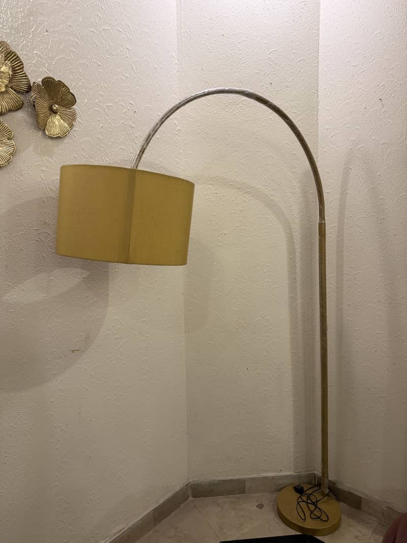 Floor lamp 1