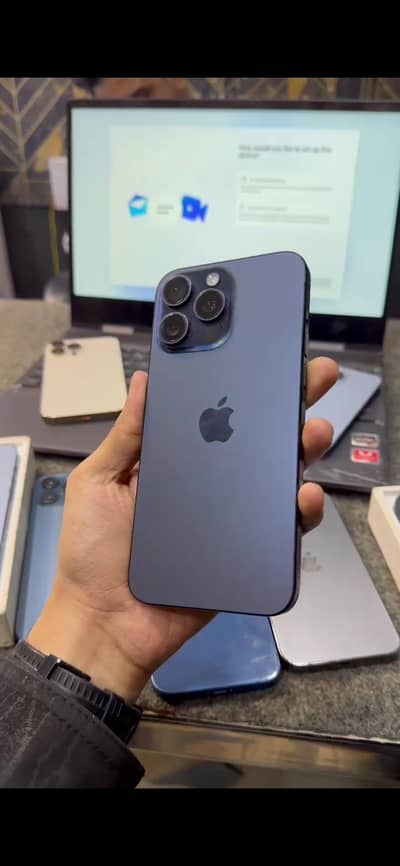 IPHONE 15 PRO MAX SALE READ FULL AD