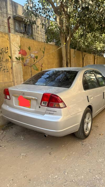 Honda Civic VTi Oriel Prosmatec 2002