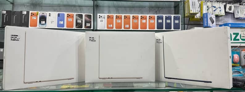 Apple MacBook Air 15” – 16‑256GB | Midnight & Starlight