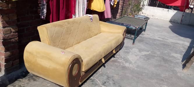 bed km sofa for sale in new condition