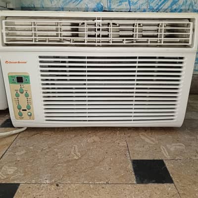Ocean Breeze 0.75 Ton AC For Sale 10/9