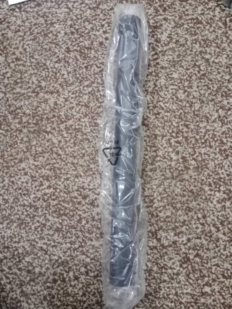 Monitor Desk amount 7