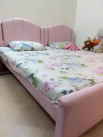 2 Single Beds Full Cushion Brand New