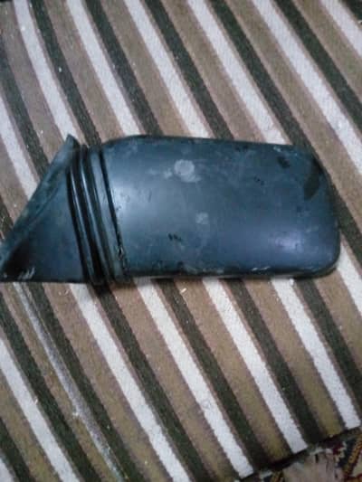 assamulikum want to sale khyber side merors use condishun  urgent sale