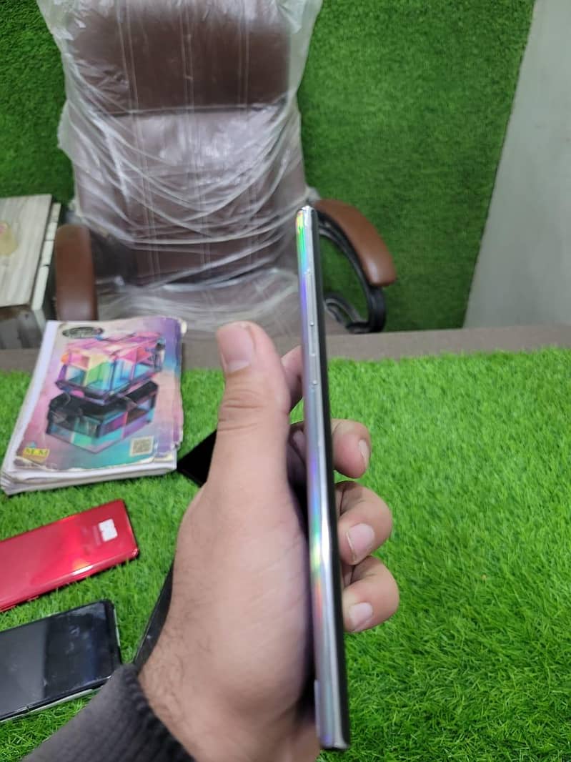 Samsung Note 10plus 4