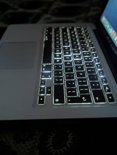 MacBook pro modle:A1278 (urgent sale)
