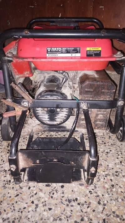 RATO R11500 Portable Petrol Generator – Excellent Working Condition