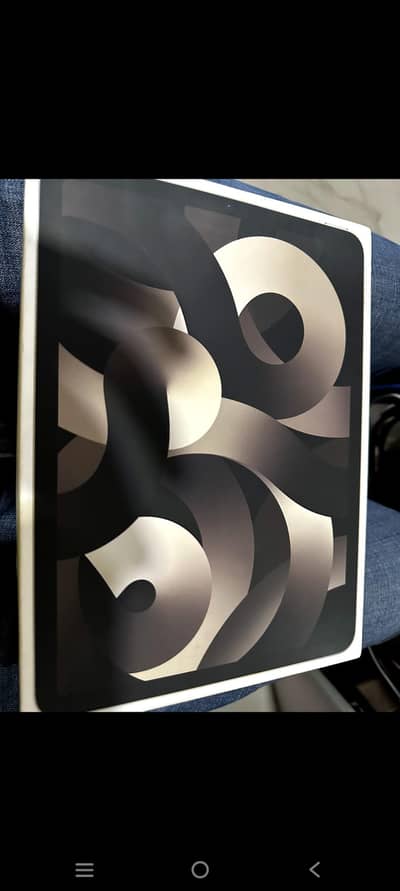 Ipad Air 5 (with box)
