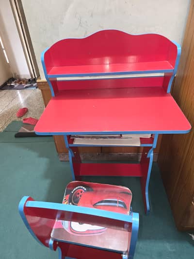 Kids Study Table
