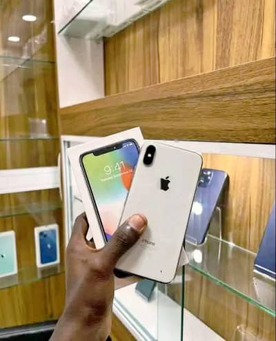 iPhone x 256 GB my WhatsApp number 0324-12-95-120